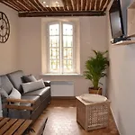 Sea View With Balcony Old Town Of Antibes 2 Pers 公寓 *