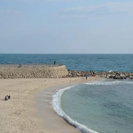 アパート Antibes Vacances *