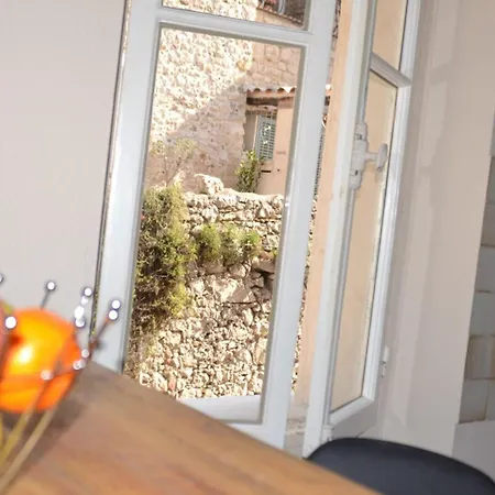 Sea View With Balcony Old Town Of 2 Pers * Antibes