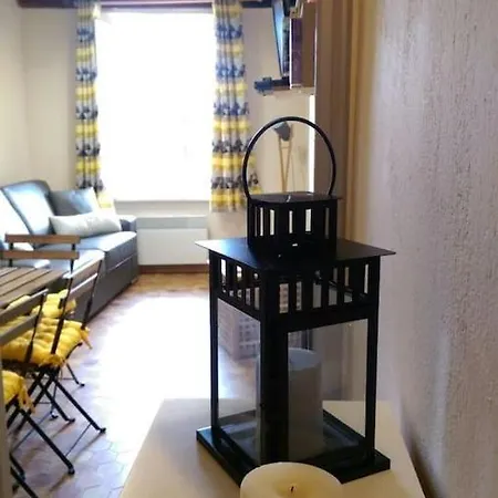 Antibes Vacances アパート アンティーブ