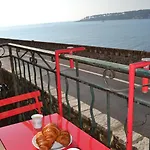 Sea View With Balcony Old Town Of Antibes 2 Pers