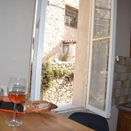 Sea View With Balcony Old Town Of Antibes 2 Pers * Antibes