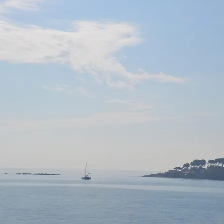 Sea View With Balcony Old Town Of 2 Pers Apartment Antibes