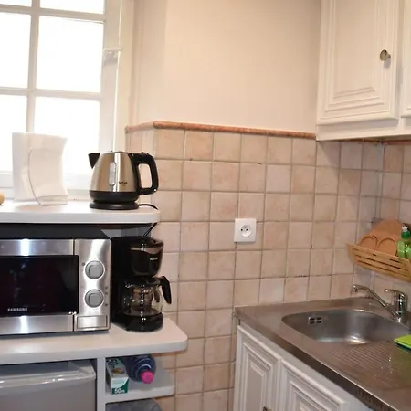 Апартаменты Antibes Vacances Антиб