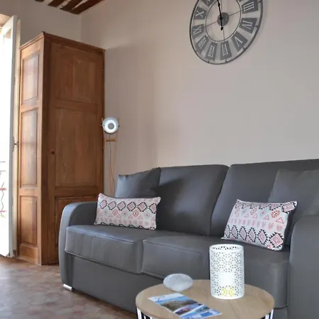 Antibes Vacances * Антиб