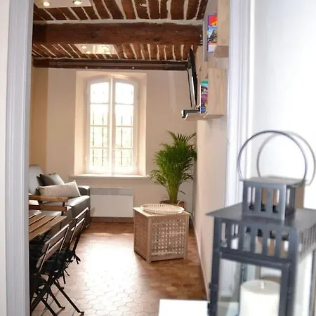 Апартаменты Antibes Vacances *